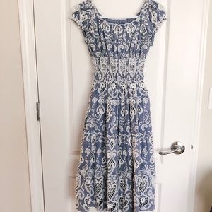 Anthropologie nursing friendly dress